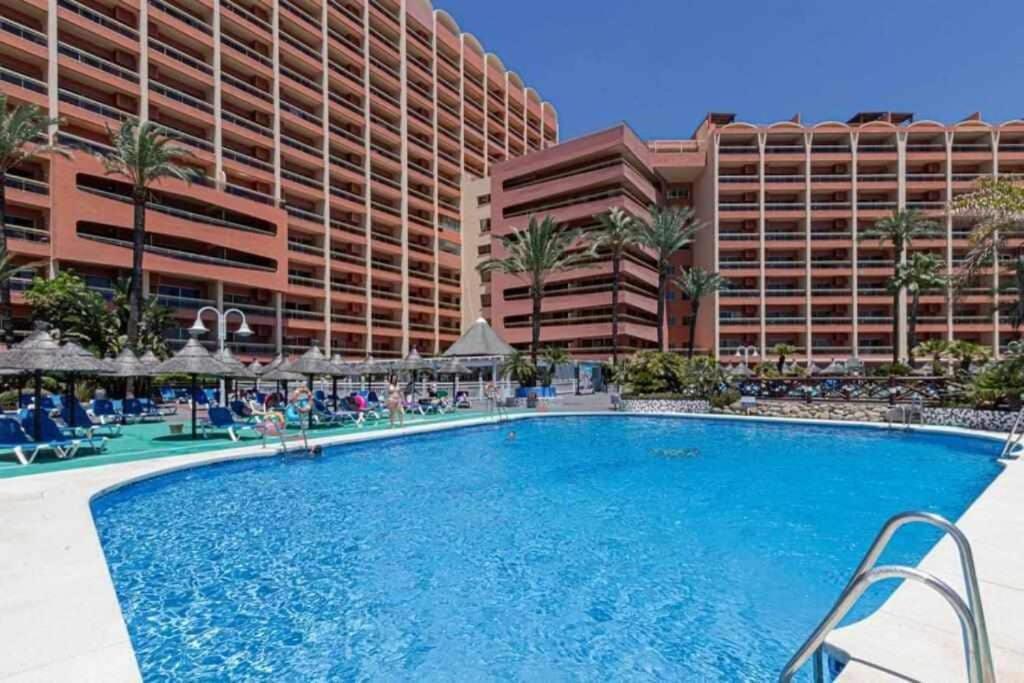 797 Holiday Rentals- Apartamento En Hotel Sunset Beach Frente Al Mar Benalmádena Dış mekan fotoğraf