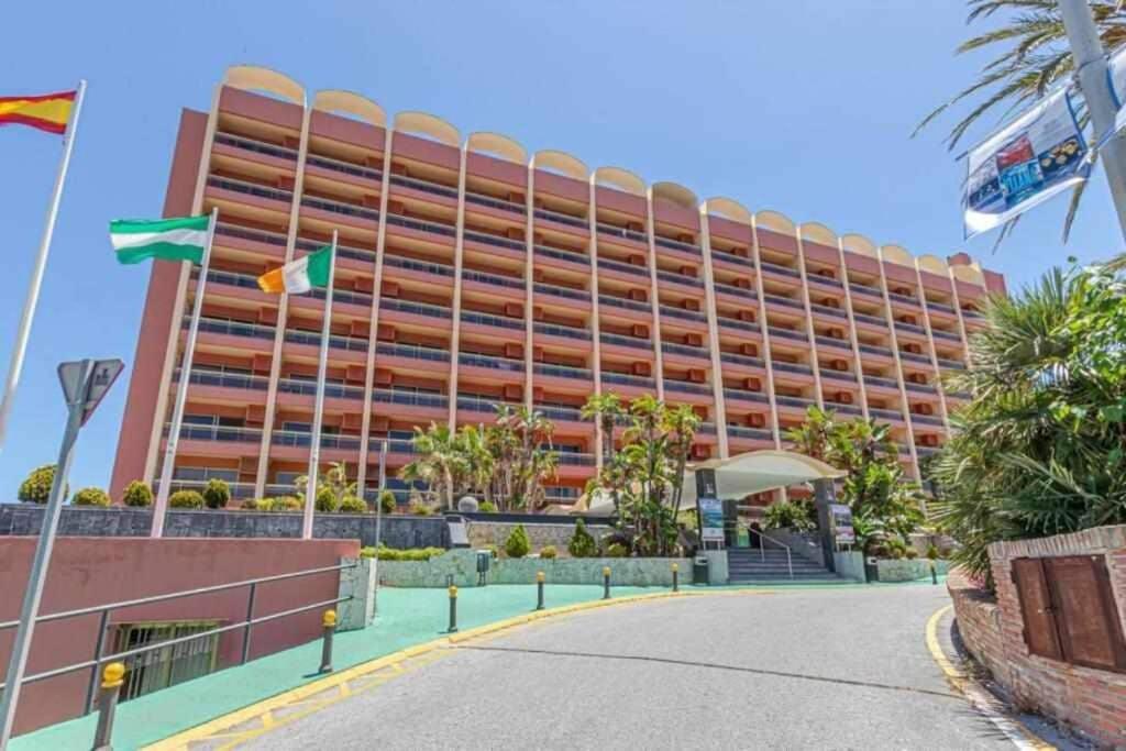 797 Holiday Rentals- Apartamento En Hotel Sunset Beach Frente Al Mar Benalmádena Dış mekan fotoğraf