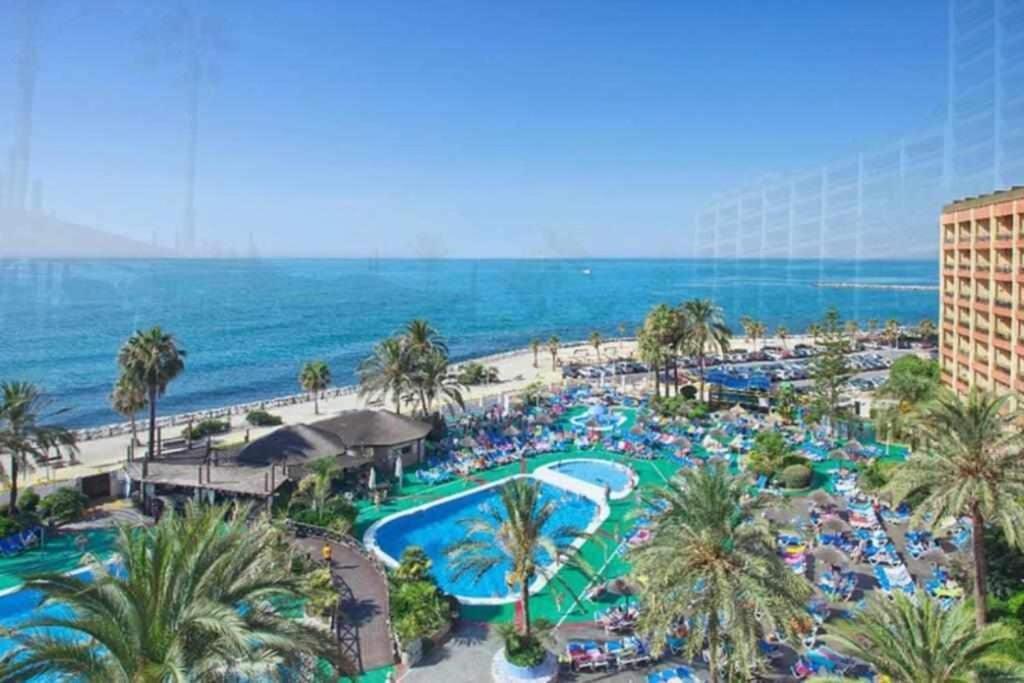 797 Holiday Rentals- Apartamento En Hotel Sunset Beach Frente Al Mar Benalmádena Dış mekan fotoğraf