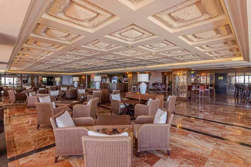 797 Holiday Rentals- Apartamento En Hotel Sunset Beach Frente Al Mar Benalmádena Dış mekan fotoğraf